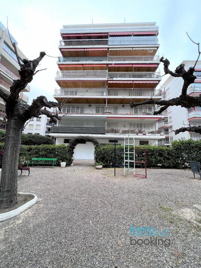Sun Beach Gisamar Salou Bagian luar foto