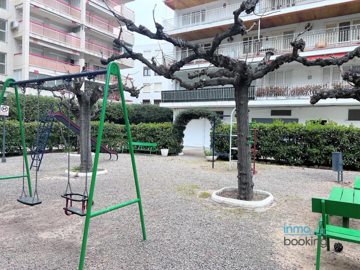 Sun Beach Gisamar Salou Bagian luar foto