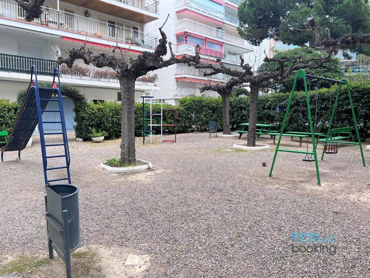 Sun Beach Gisamar Salou Bagian luar foto