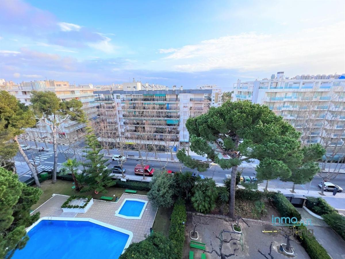 Sun Beach Gisamar Salou Bagian luar foto