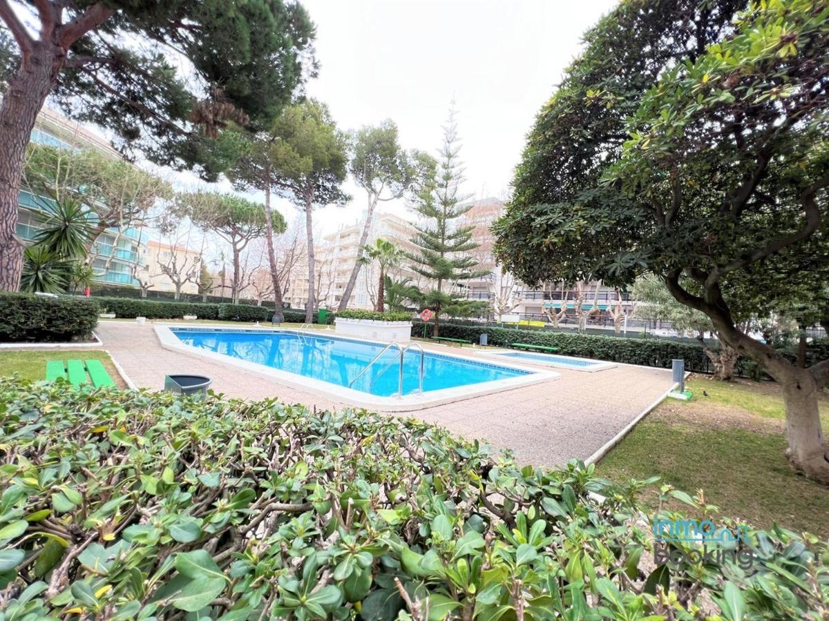 Sun Beach Gisamar Salou Bagian luar foto